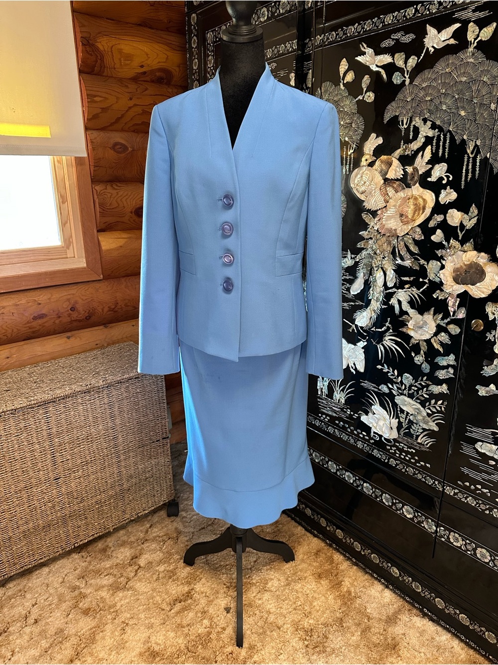 Le Suit Light Blue Women's Blazer and Skirt Set